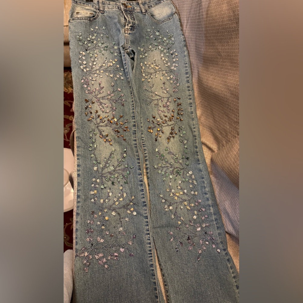 Floral Embroidered with gemstones Women's Flare Jeans